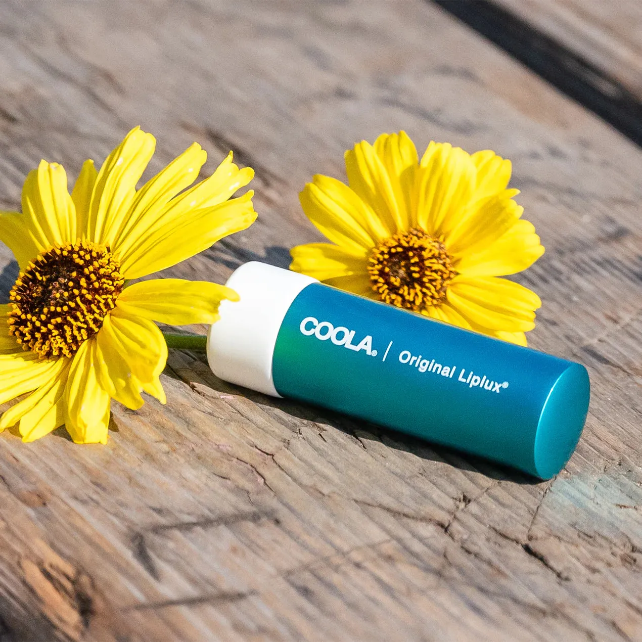 Coola Classic Liplux Organic Lip Balm Sunscreen SPF 30 - Original