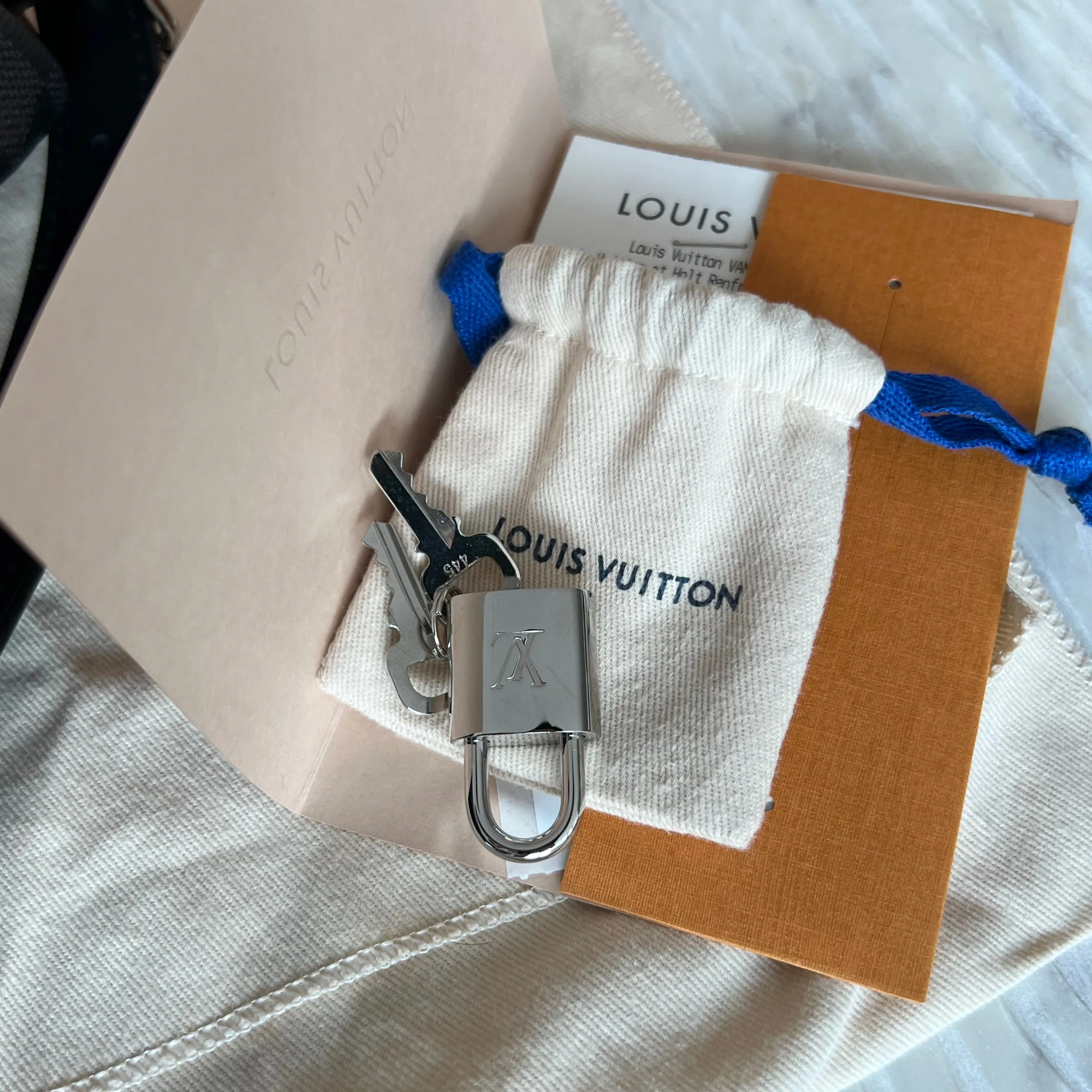 Louis Vuitton Keepall Bandoulière 55