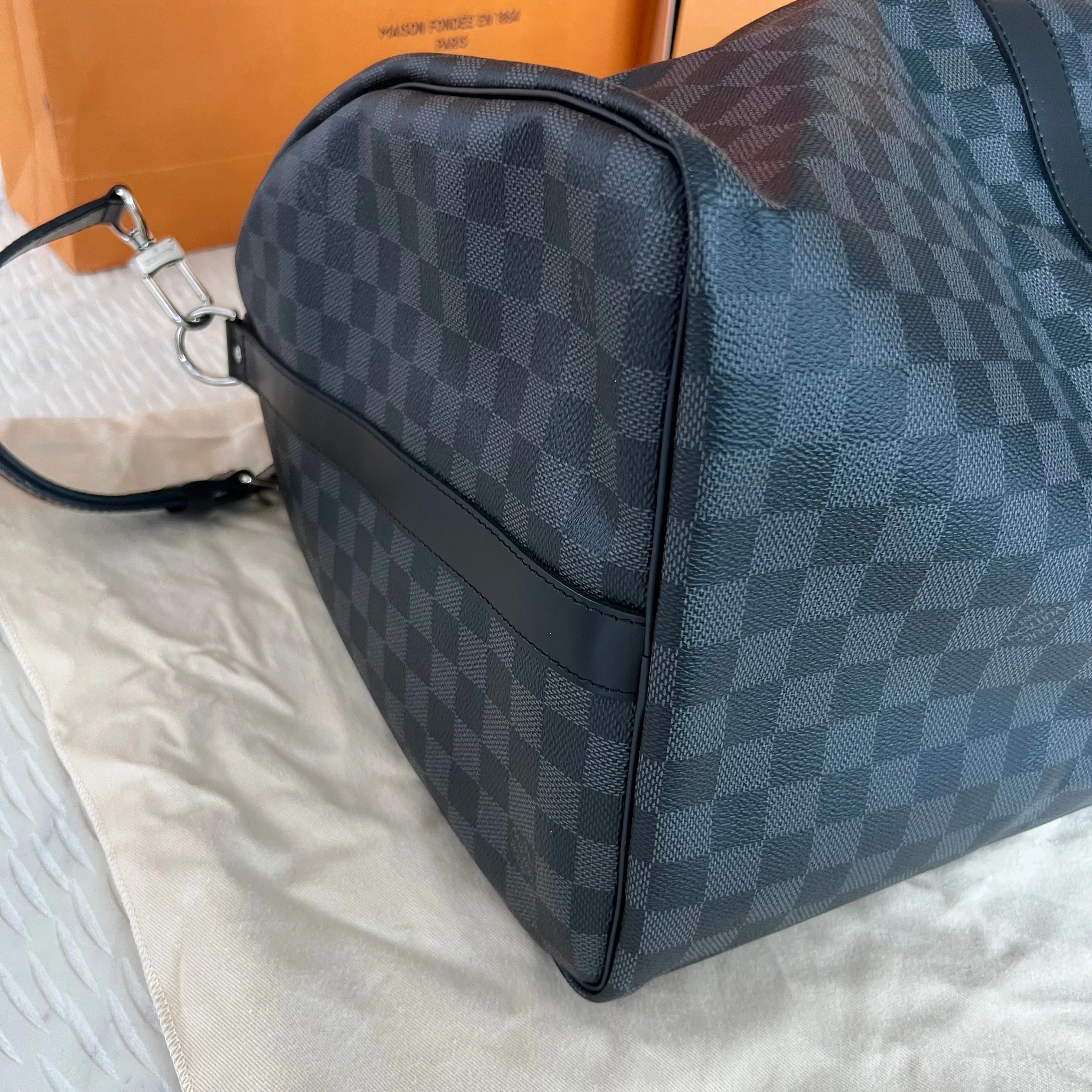 Louis Vuitton Keepall Bandoulière 55