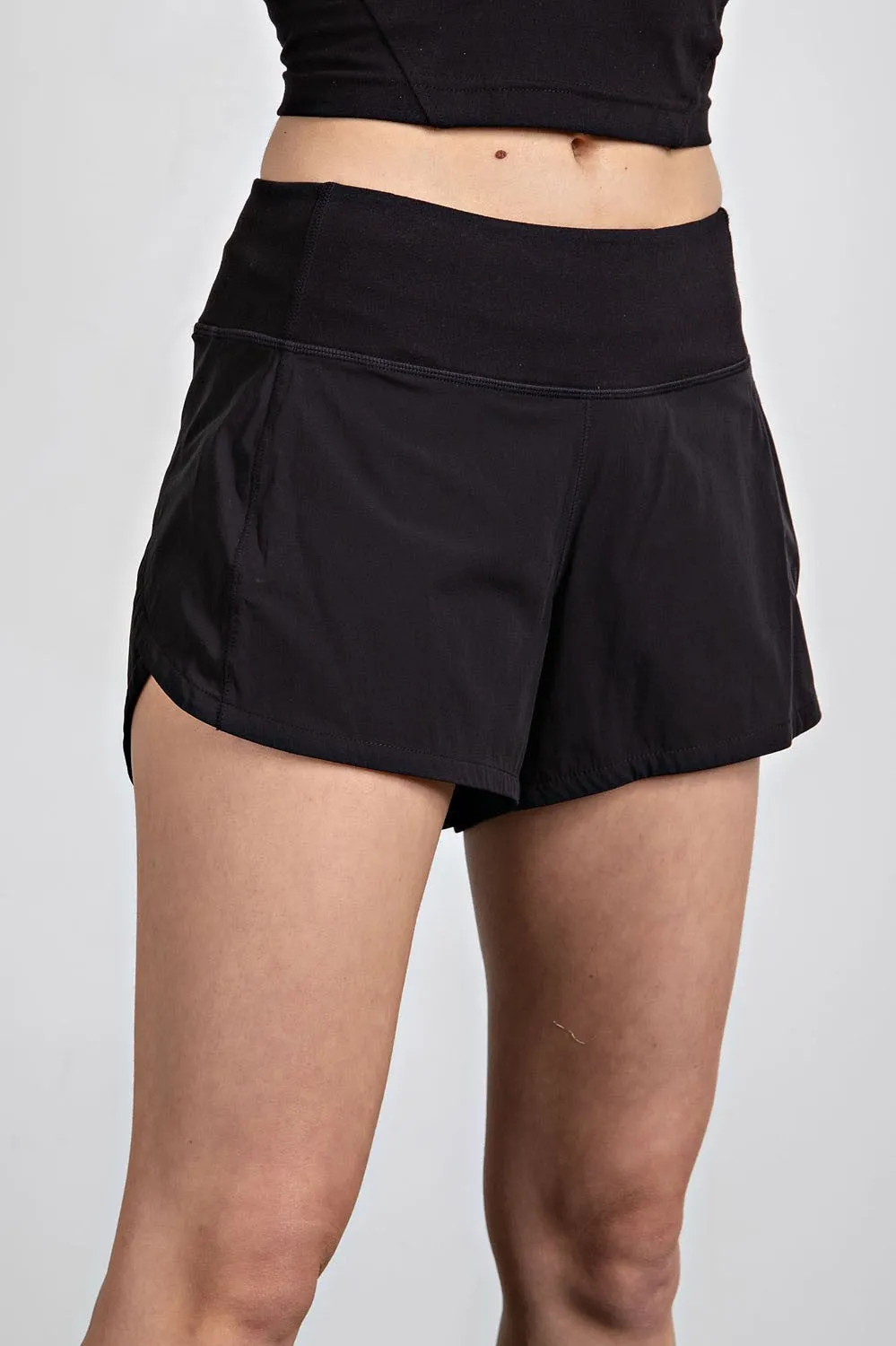 'Notice This' Shorts - Black